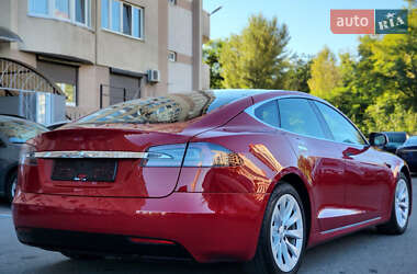 Ліфтбек Tesla Model S 2017 в 