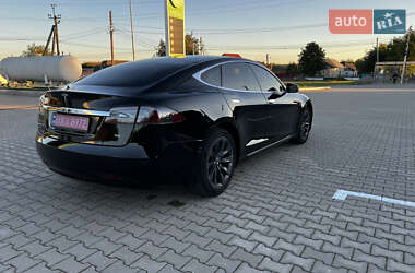 Ліфтбек Tesla Model S 2018 в 