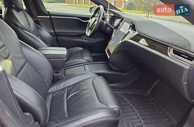 Ліфтбек Tesla Model S 2016 в 