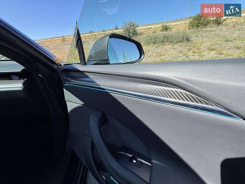 Ліфтбек Tesla Model S 2021 в Одесі