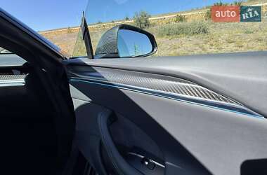 Ліфтбек Tesla Model S 2021 в 