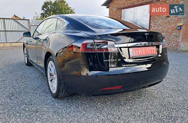 Лифтбек Tesla Model S 2017 в 