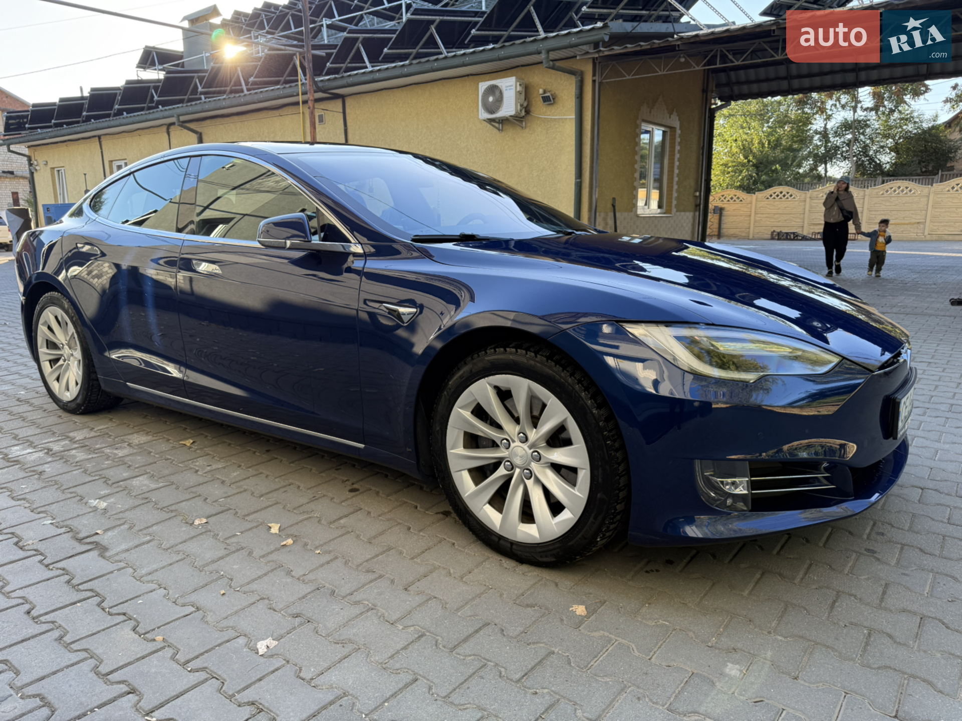 2017 Tesla Model S - мініатюра 15