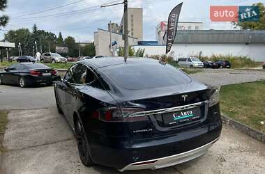 Ліфтбек Tesla Model S 2014 в 