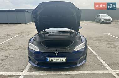 Ліфтбек Tesla Model S 2021 в 