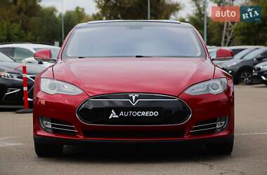 Ліфтбек Tesla Model S 2013 в 