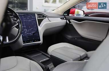 Ліфтбек Tesla Model S 2013 в 