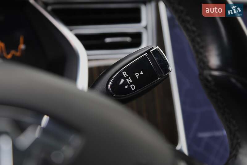 Ліфтбек Tesla Model S 2013 в Києві