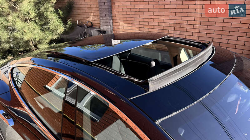 Ліфтбек Tesla Model S 2013 в Вінниці