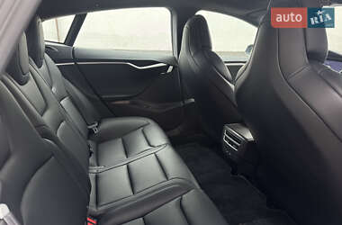 Лифтбек Tesla Model S 2018 в 