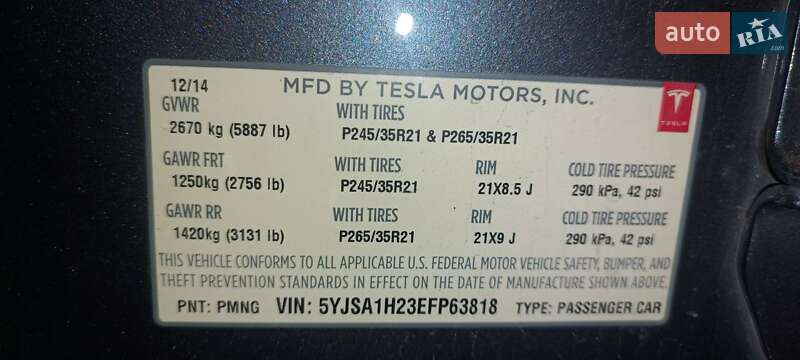 Лифтбек Tesla Model S 2014 в Кривом Роге