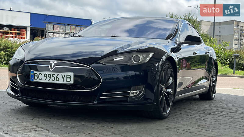 Ліфтбек Tesla Model S 2014 в Дрогобичі фото 2 Ліфтбек Tesla Model S 2014 в Дрогобичі
