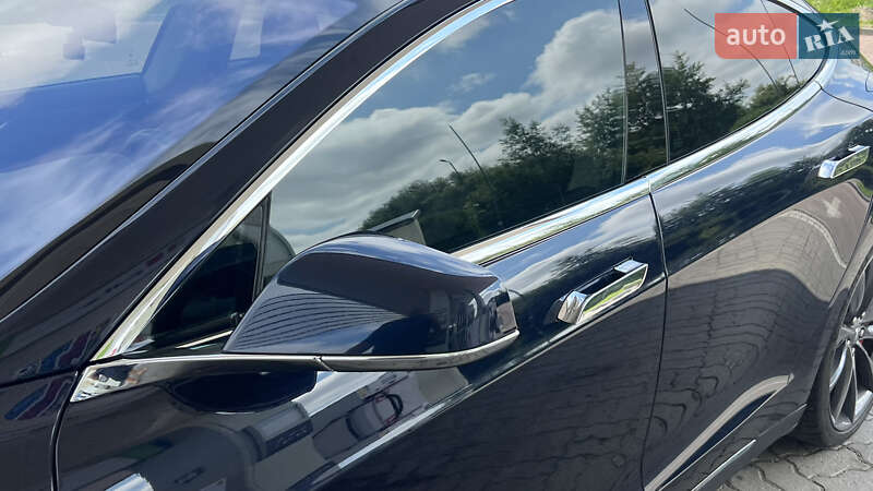 Ліфтбек Tesla Model S 2014 в Дрогобичі фото 15 Ліфтбек Tesla Model S 2014 в Дрогобичі
