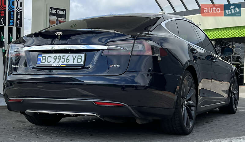 Ліфтбек Tesla Model S 2014 в Дрогобичі фото 22 Ліфтбек Tesla Model S 2014 в Дрогобичі