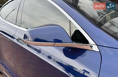 Ліфтбек Tesla Model S 2016 в 