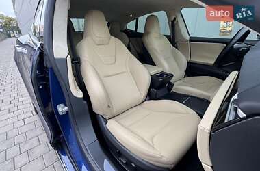 Ліфтбек Tesla Model S 2016 в 