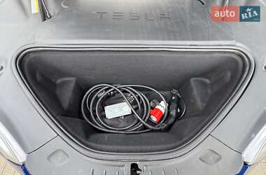 Ліфтбек Tesla Model S 2016 в 