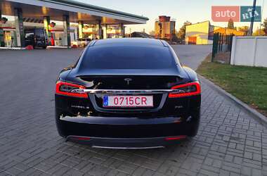 Ліфтбек Tesla Model S 2014 в 