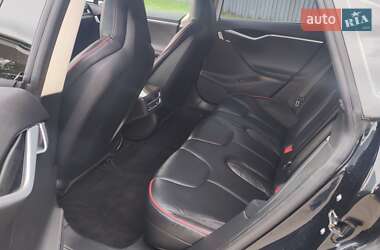 Ліфтбек Tesla Model S 2014 в 