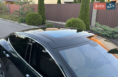 Лифтбек Tesla Model S 2012 в 