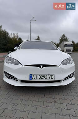 Лифтбек Tesla Model S 2014 в Киеве