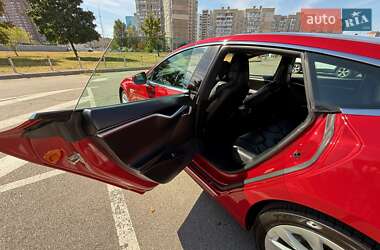 Лифтбек Tesla Model S 2016 в 