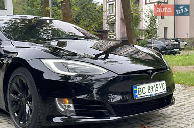 Ліфтбек Tesla Model S 2018 в 