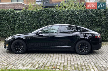 Ліфтбек Tesla Model S 2018 в 