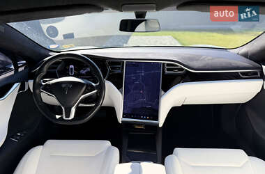 Лифтбек Tesla Model S 2017 в 