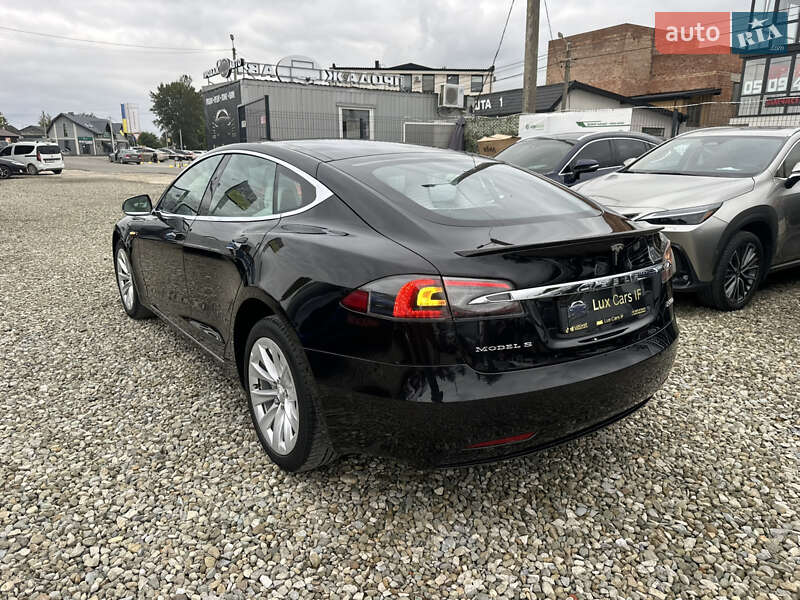 Ліфтбек Tesla Model S 2017 в Івано-Франківську фото 12 Ліфтбек Tesla Model S 2017 в Івано-Франківську