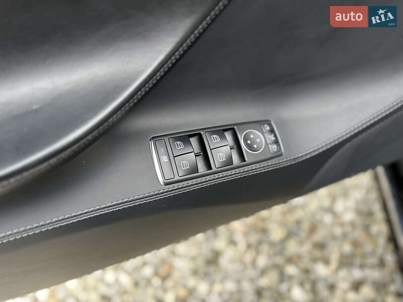 Ліфтбек Tesla Model S 2017 в Івано-Франківську фото 19 Ліфтбек Tesla Model S 2017 в Івано-Франківську