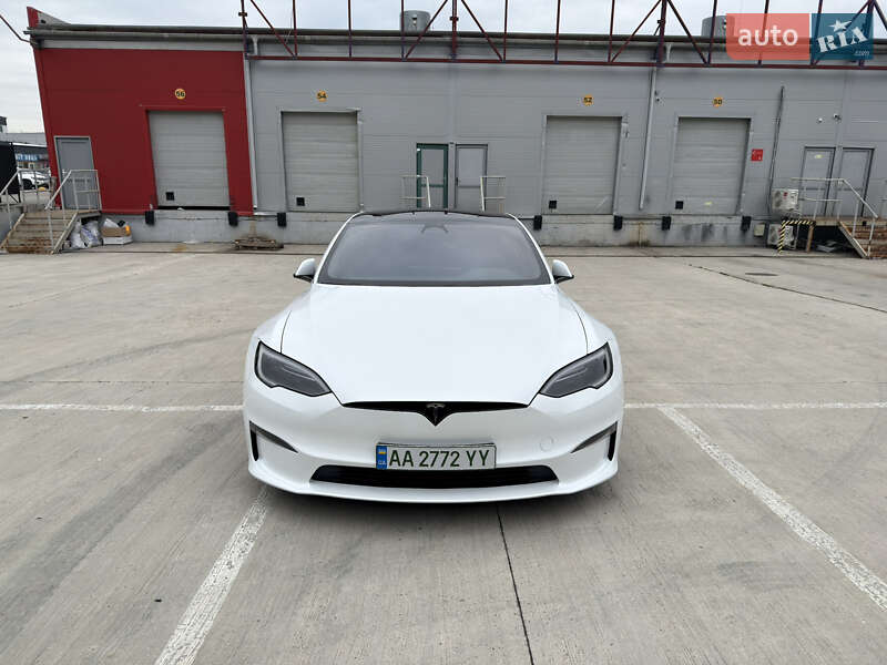 Ліфтбек Tesla Model S 2023 в Києві