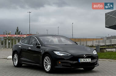 Ліфтбек Tesla Model S 2018 в 