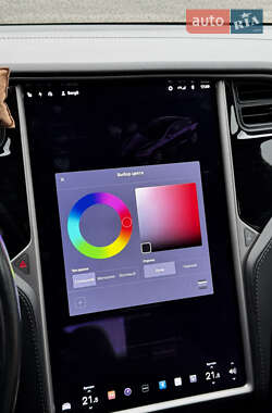 Ліфтбек Tesla Model S 2018 в 