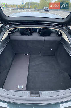 Лифтбек Tesla Model S 2014 в 