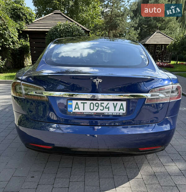 Ліфтбек Tesla Model S 2018 в Івано-Франківську