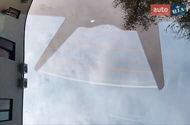 Ліфтбек Tesla Model S 2017 в 