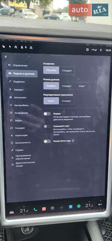 Лифтбек Tesla Model S 2017 в Хмельницком