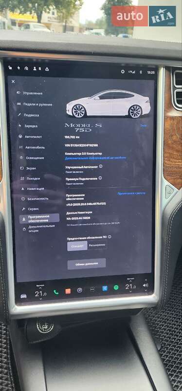 Лифтбек Tesla Model S 2017 в Хмельницком