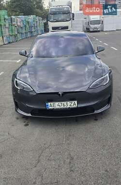 Лифтбек Tesla Model S 2021 в Днепре