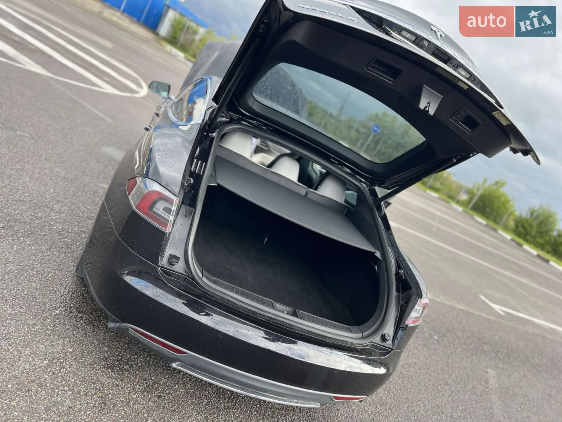2015 Tesla Model S - мініатюра 19