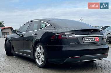 Ліфтбек Tesla Model S 2015 в 
