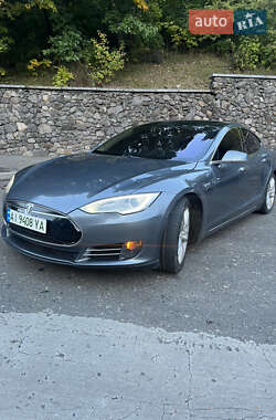 Ліфтбек Tesla Model S 2013 в 