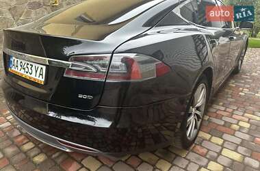 Ліфтбек Tesla Model S 2015 в Києві фото 7 Ліфтбек Tesla Model S 2015 в Києві