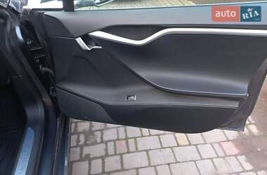 Ліфтбек Tesla Model S 2018 в 