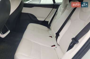 Ліфтбек Tesla Model S 2021 в 