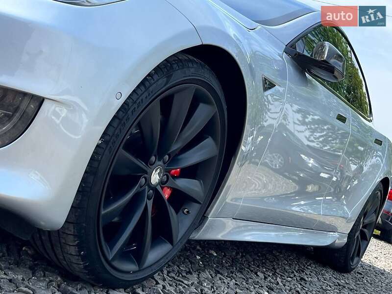 Лифтбек Tesla Model S 2014 в Львове фото 11 Лифтбек Tesla Model S 2014 в Львове