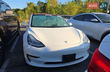 Лифтбек Tesla Model S 2018 в 