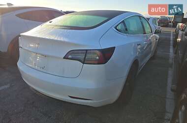Лифтбек Tesla Model S 2018 в 