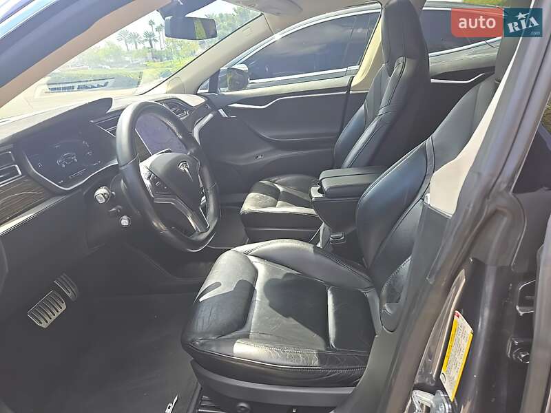 Ліфтбек Tesla Model S 2015 в Ужгороді фото 10 Ліфтбек Tesla Model S 2015 в Ужгороді